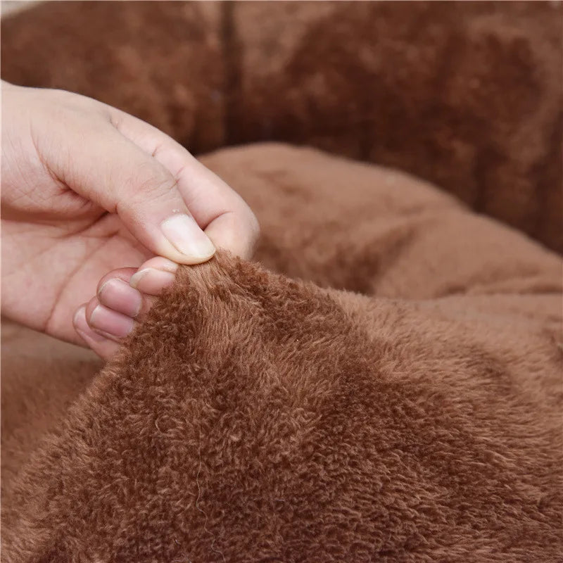 Panier douillet pour chien et chat